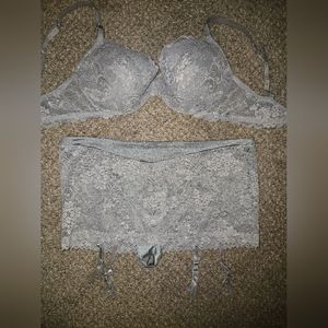 Lingeries set pantie and bra
